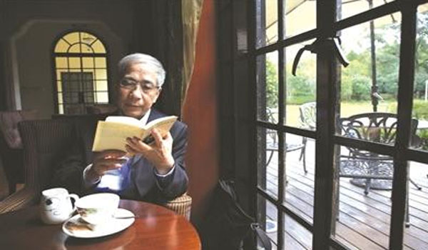 著名法語文學翻譯家周克希.jpg