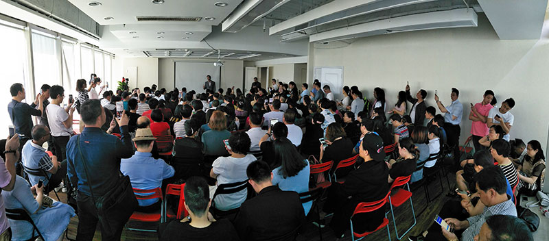 金融翻譯,股票翻譯,軟件翻譯,交替傳譯.jpg 金融翻譯,股票翻譯,軟件翻譯,交替傳譯.jpg