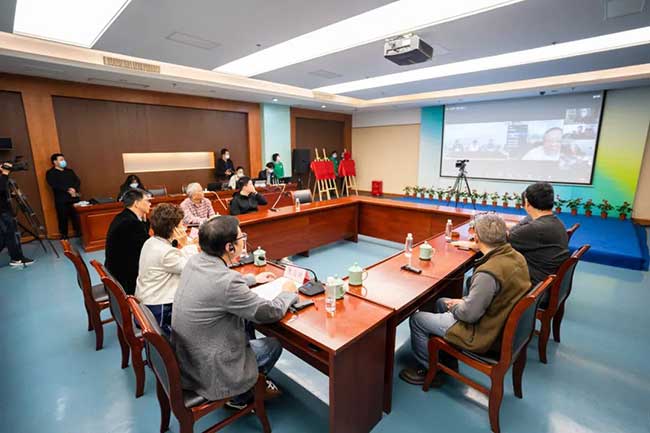 國際攝影節研討會同聲傳譯翻譯.jpg