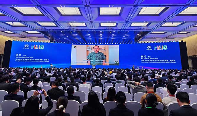 印度尼西亞共和國海洋與投資統籌部副部長賽托.jpg